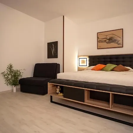 Zonta 로비니